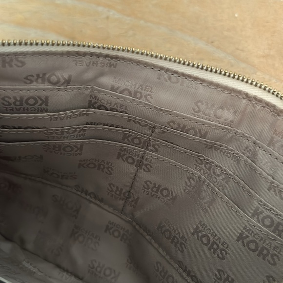 Michael Kors Wristlet - Picture 3 of 4